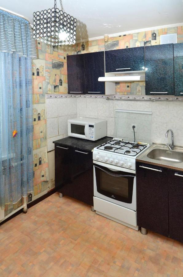 1 Комнатные Апартаменты На Садуакасова 24 Kokshetau Exterior foto
